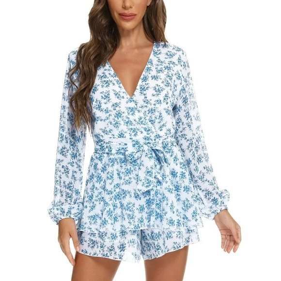 chic romper - Picture 2 of 5